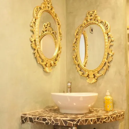 Apartment Oparadi 